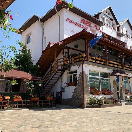 Pensiunea Relax Рымнику-Вылча Экстерьер фото